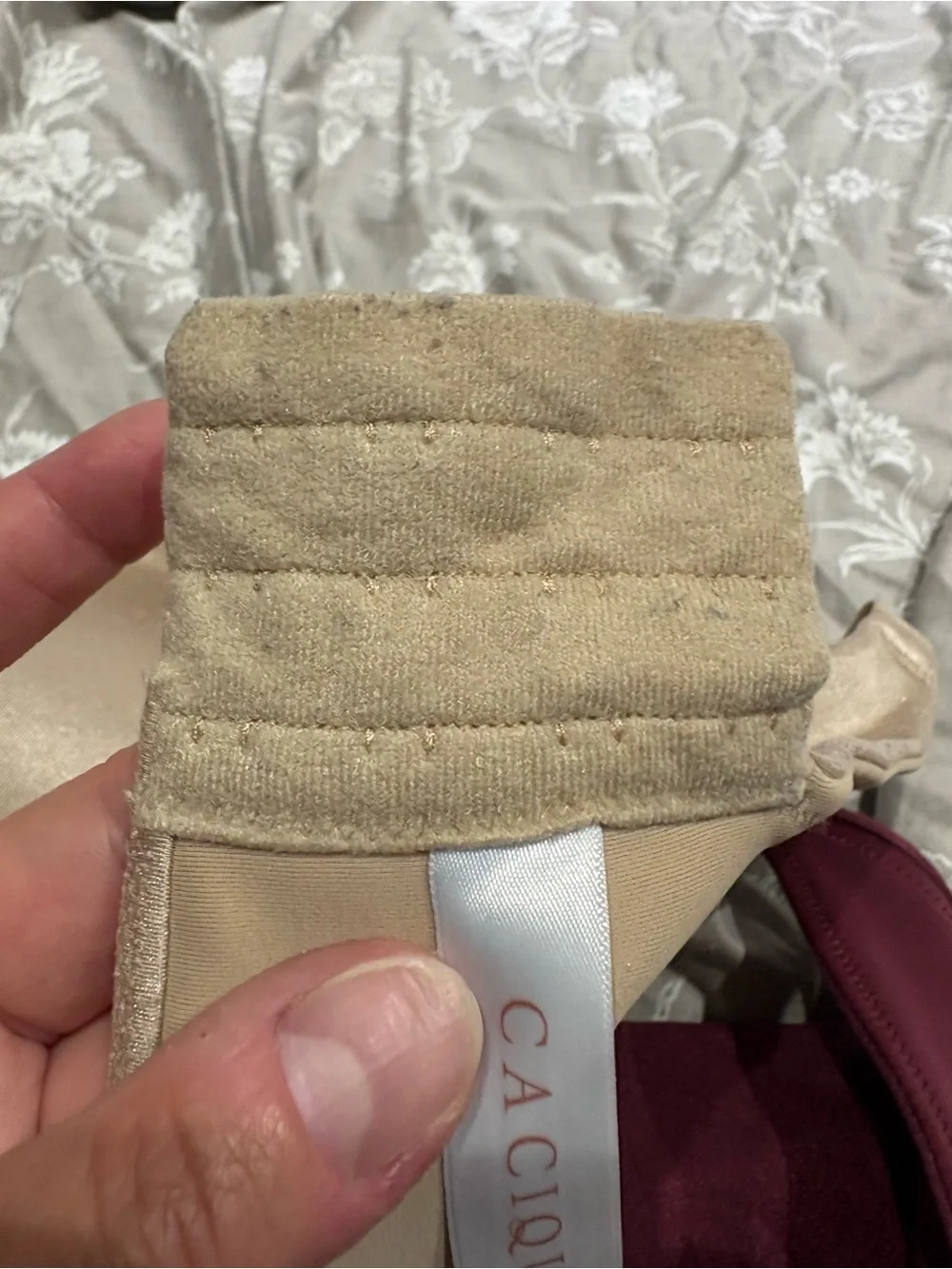 Cacique nude red wireless invisible back smoother bra 42DDD 2pcs